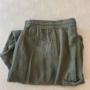 Women’s Free People olive green cargo pants size XL